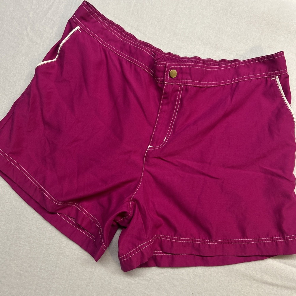 Catalina Size 1X. 16 Front Pockets Back Stretch Waist Fuschia Color
